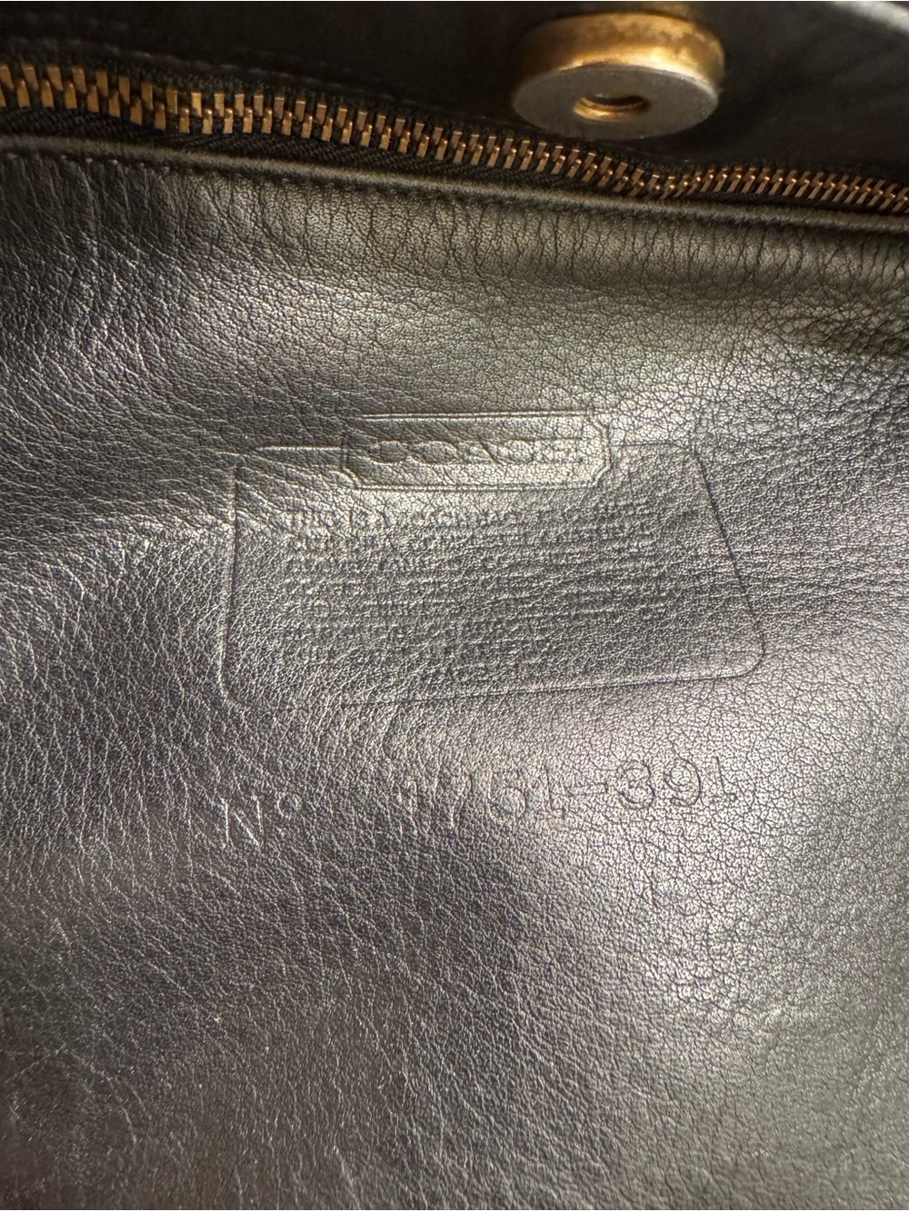 Coach Large Soho Classic Black Leather Tote Bag with Gold Hardware**read** - Picture 6 of 8